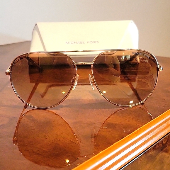 MK SUNGLASSES